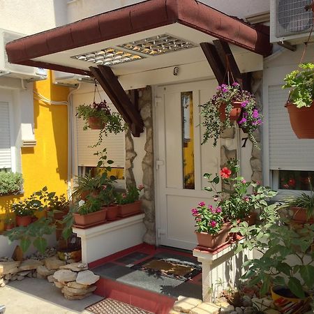 Guesthouse 7Even Mostar Exterior foto