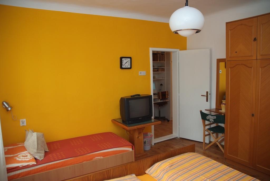 Guesthouse 7Even Mostar Quarto foto
