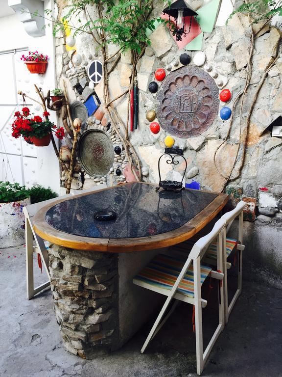 Guesthouse 7Even Mostar Exterior foto